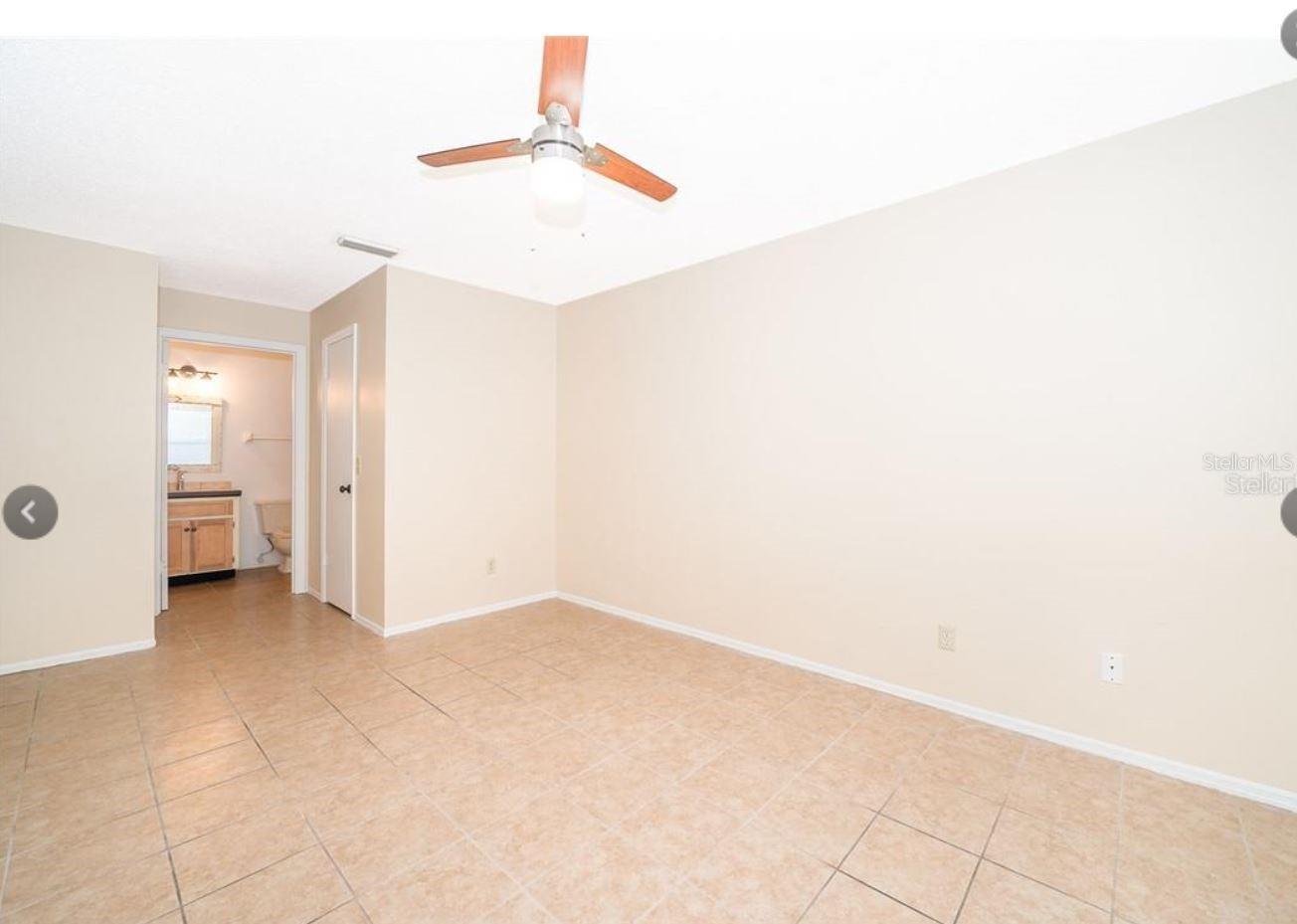 Image 6 of 25 For 4261 Pershing Pointe Place 2