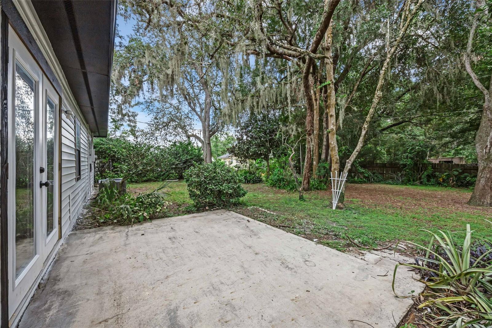 Image 32 of 42 For 401 Pine Drive