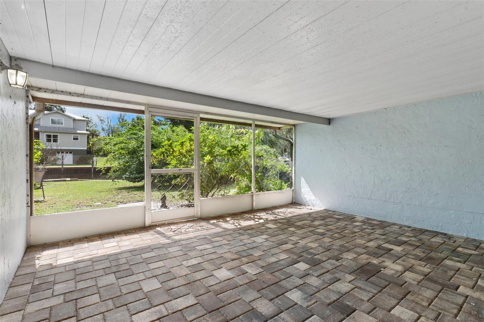Image 16 of 82 For 3628 Hiawatha Terrace