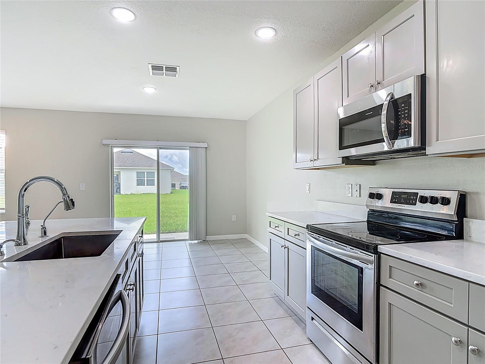 Image 10 of 68 For 3975 Silverstream Terrace