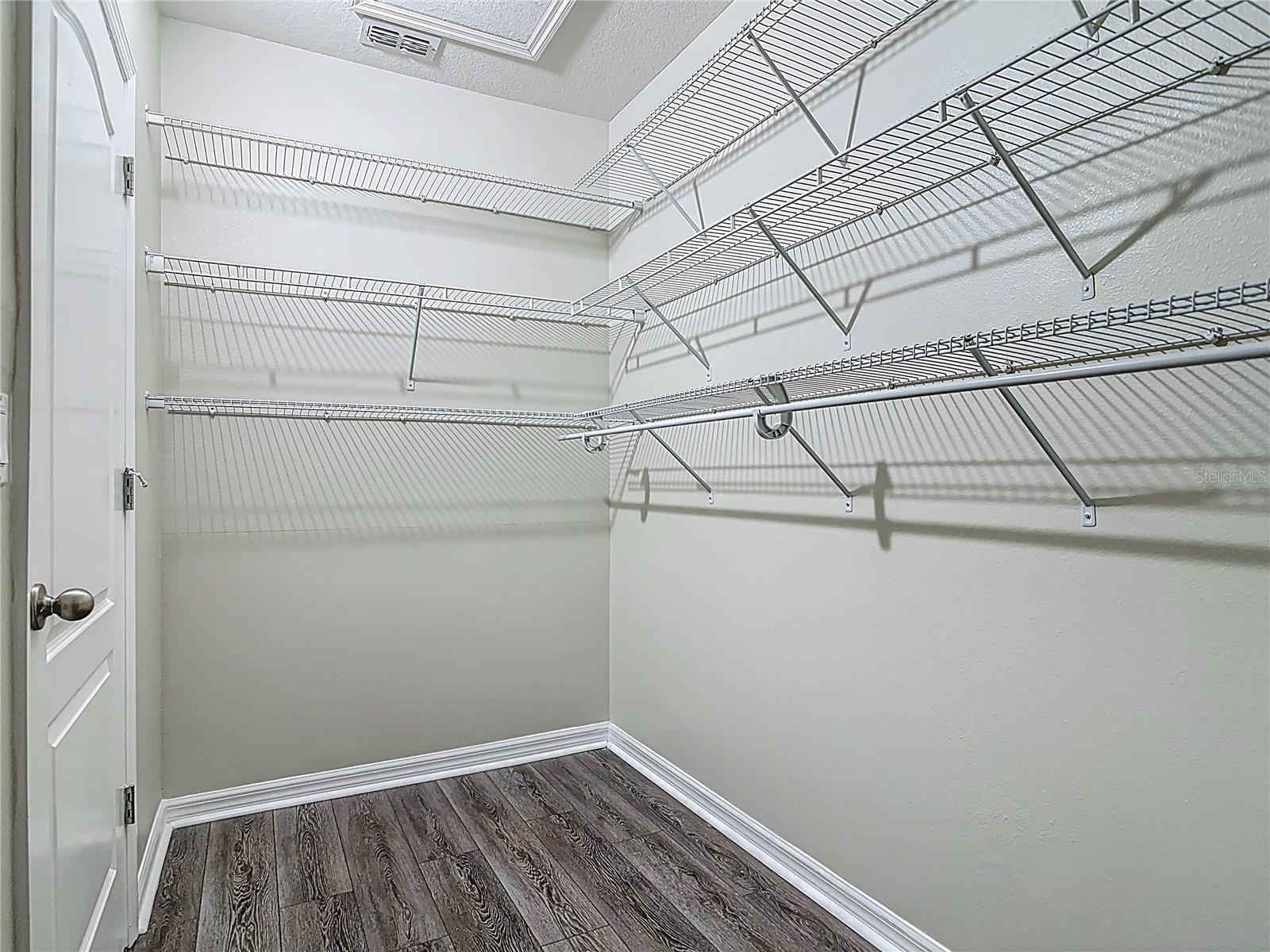 Image 31 of 68 For 3975 Silverstream Terrace