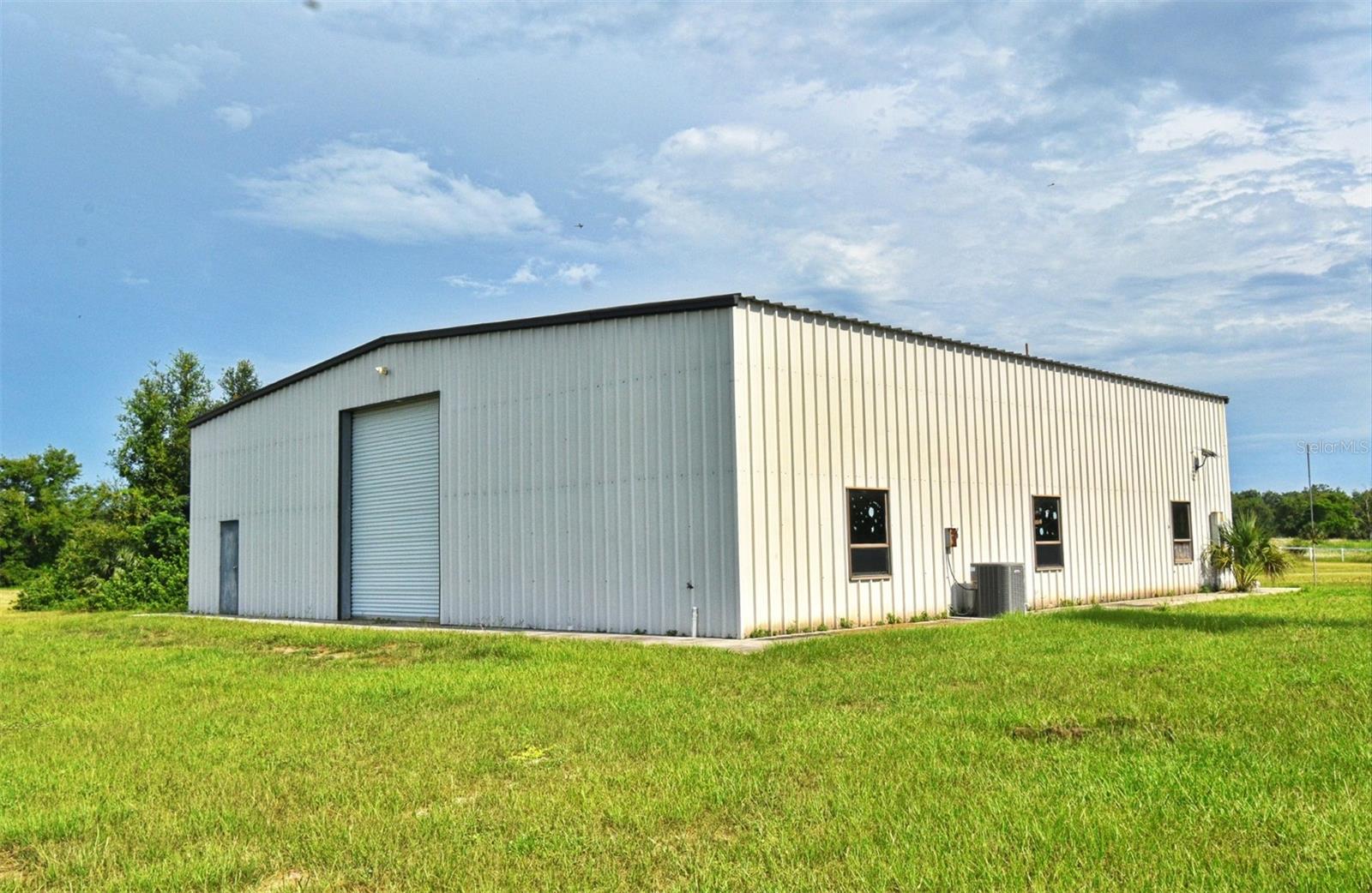 Image 36 of 67 For 23637 State Road 19