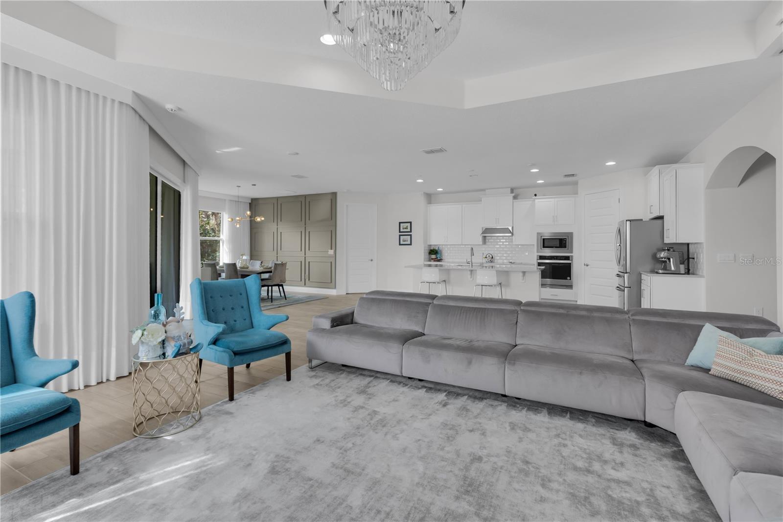 Listing photo id 8 for 8972 Sonoma Coast Drive