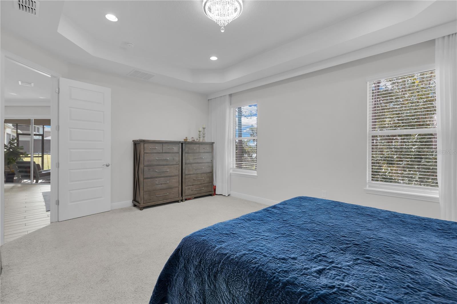Listing photo id 13 for 8972 Sonoma Coast Drive