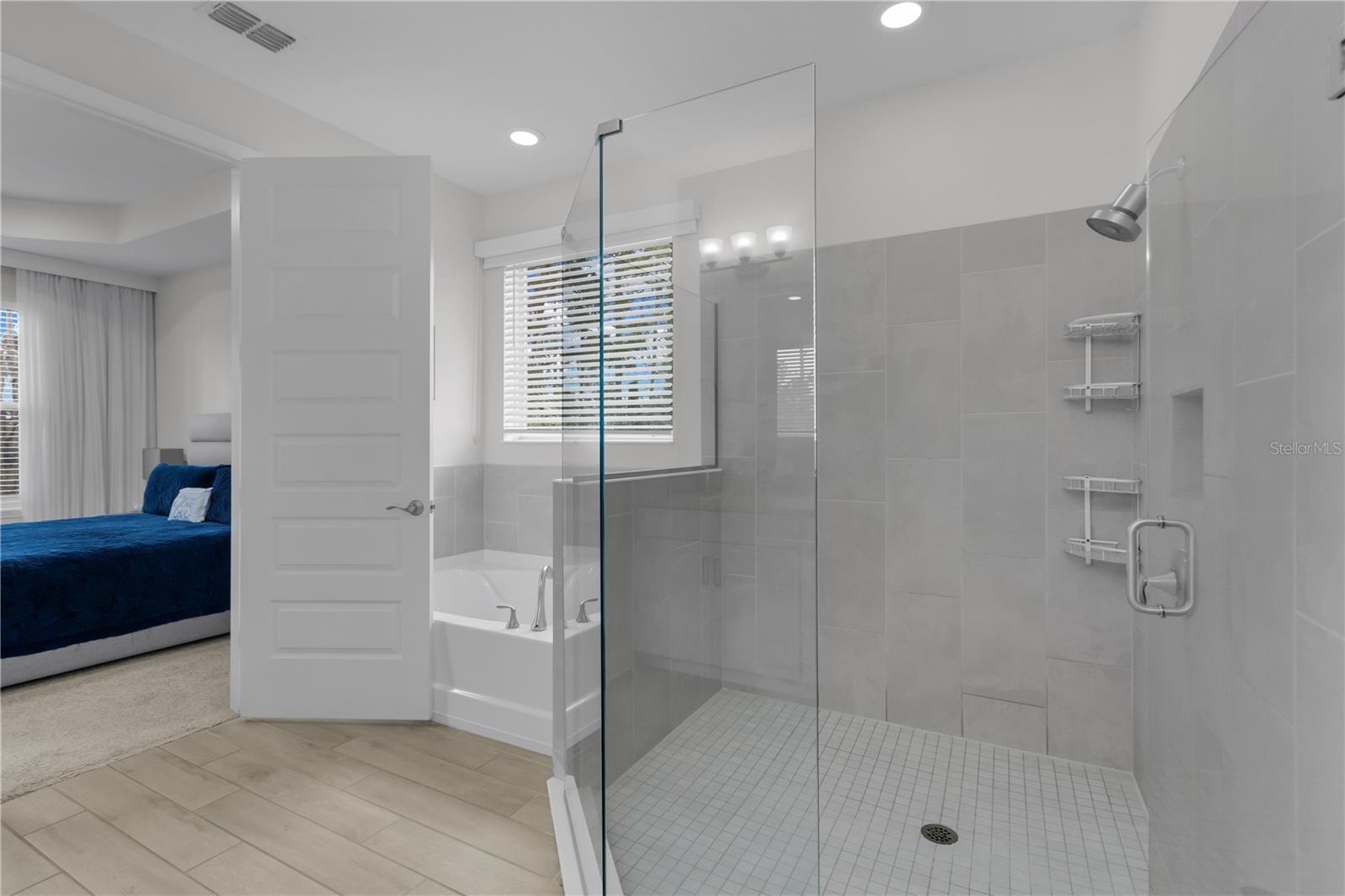 Listing photo id 15 for 8972 Sonoma Coast Drive