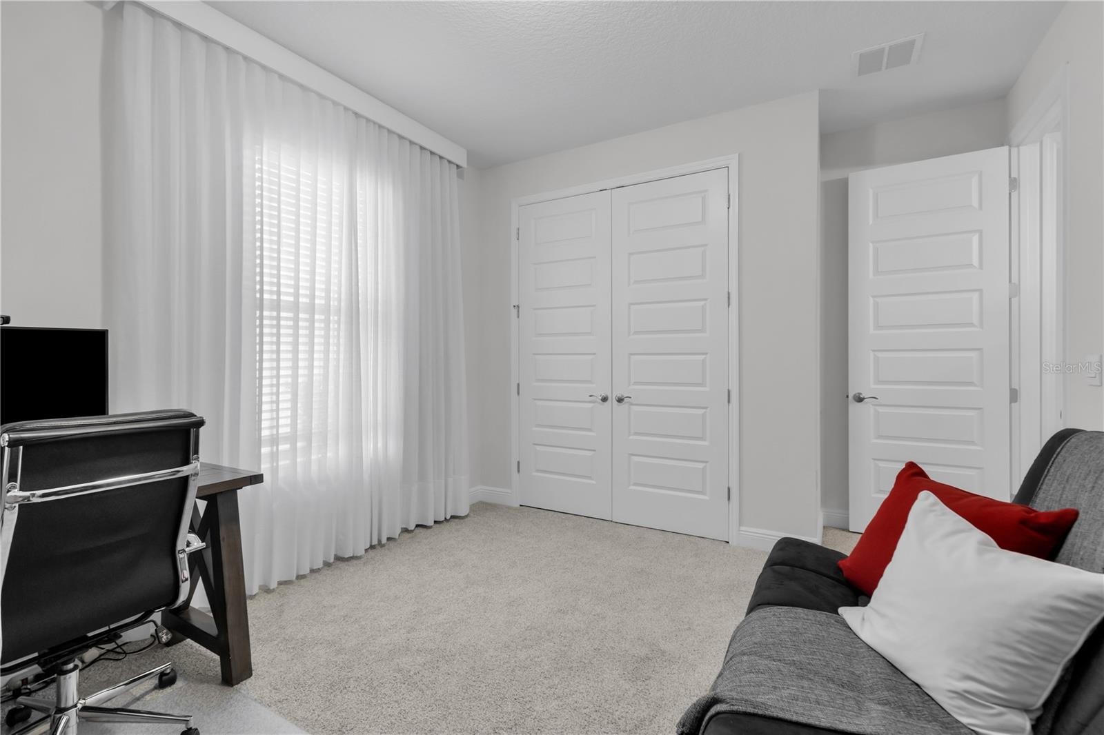 Listing photo id 27 for 8972 Sonoma Coast Drive