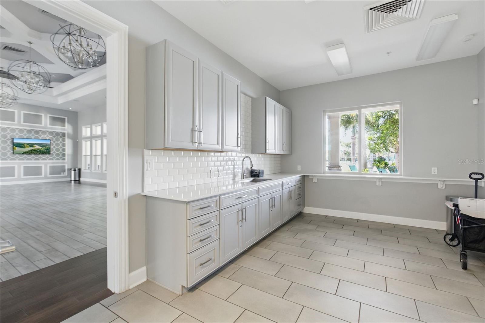 Listing photo id 67 for 8972 Sonoma Coast Drive