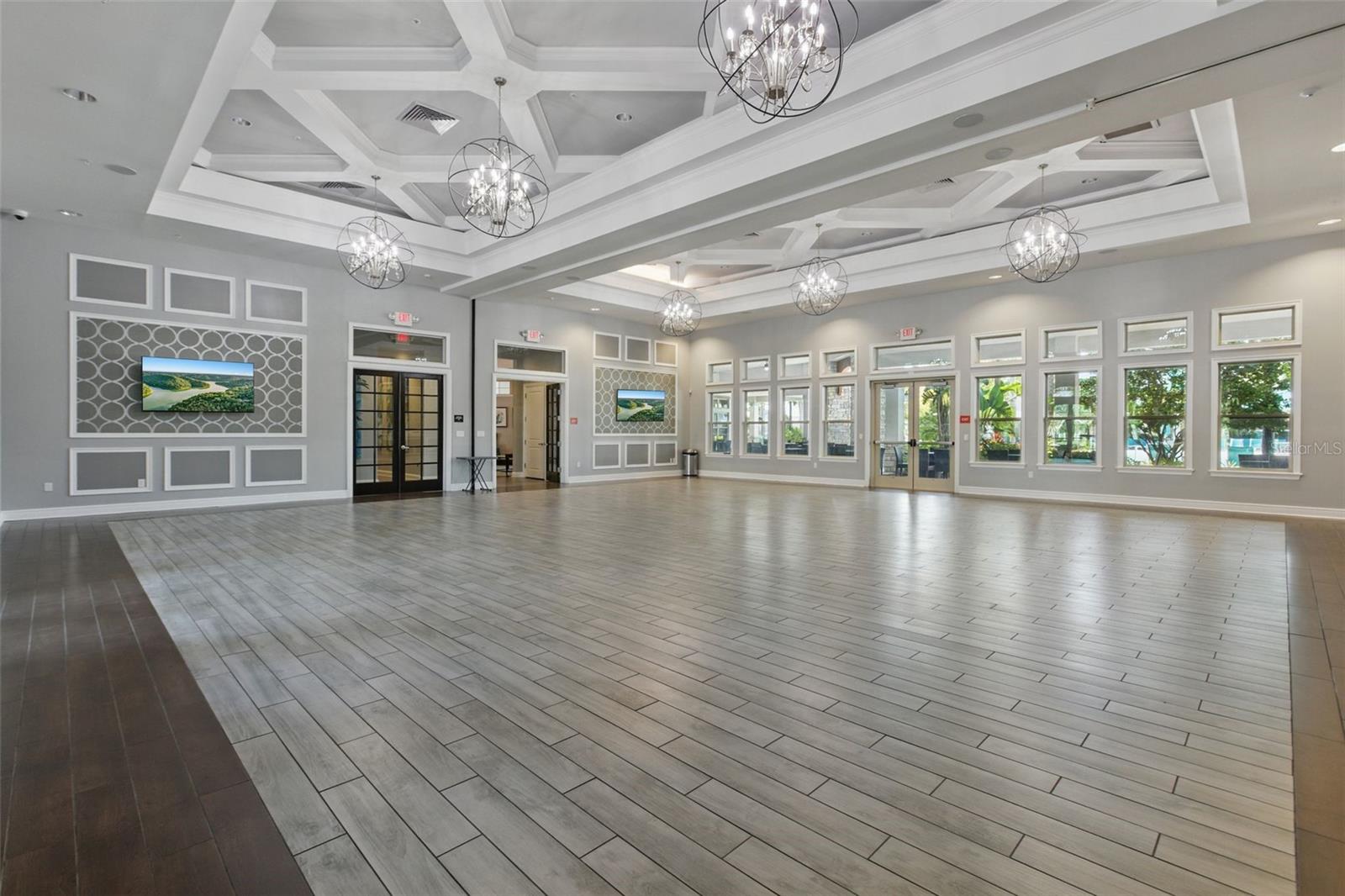 Listing photo id 69 for 8972 Sonoma Coast Drive