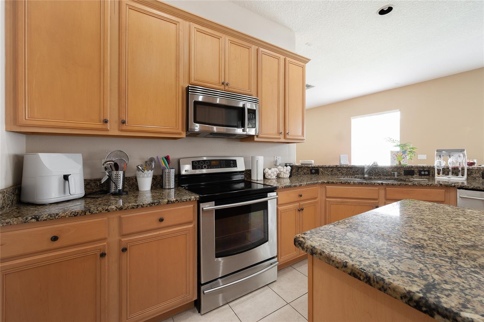 Image 13 of 47 For 12159 Shadowbrook Lane