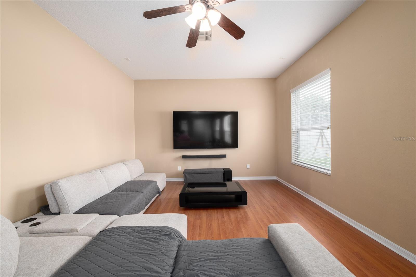 Image 16 of 47 For 12159 Shadowbrook Lane