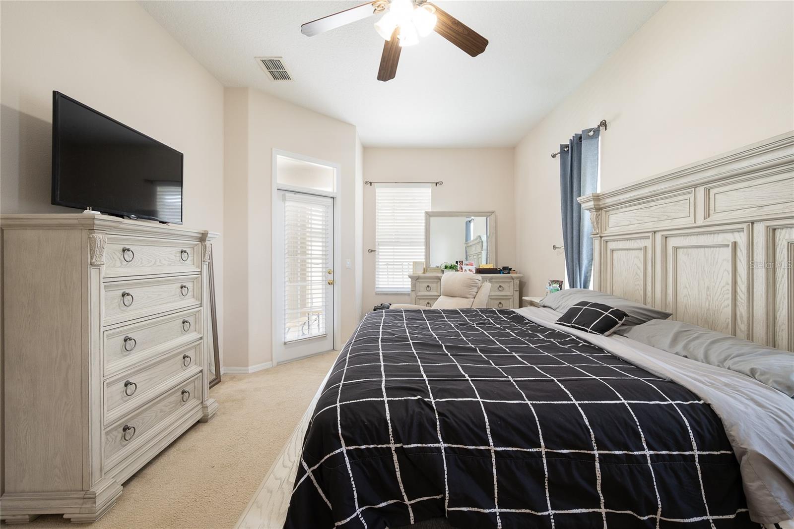 Image 20 of 47 For 12159 Shadowbrook Lane