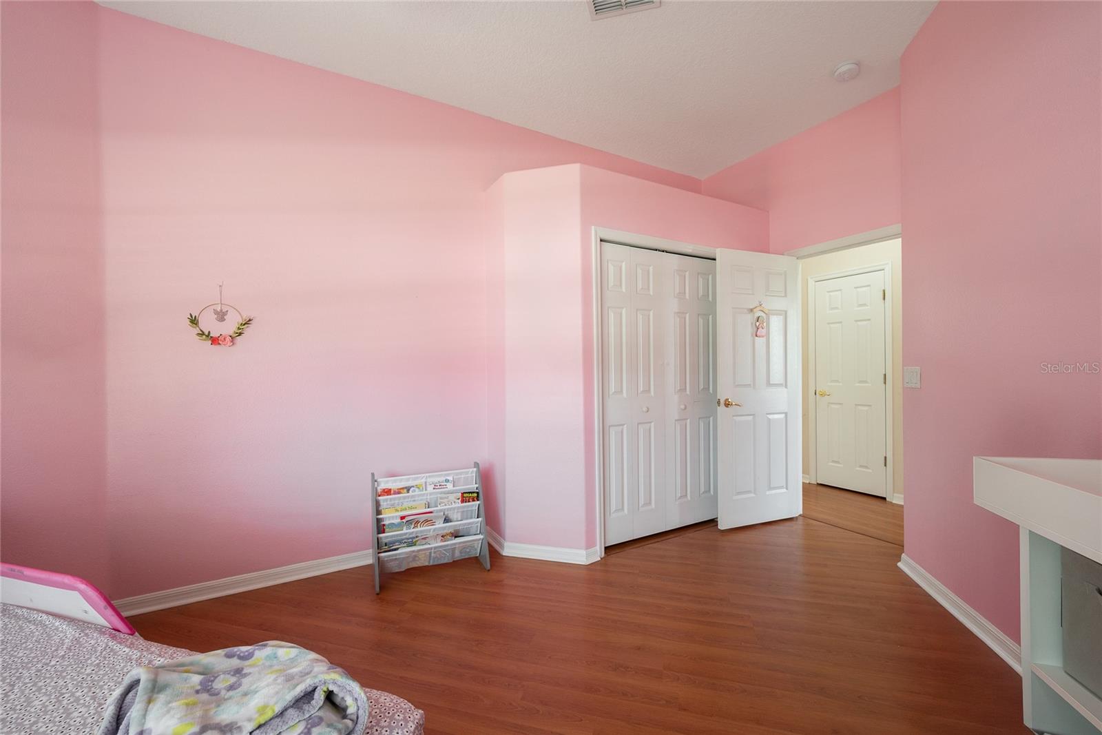 Image 26 of 47 For 12159 Shadowbrook Lane
