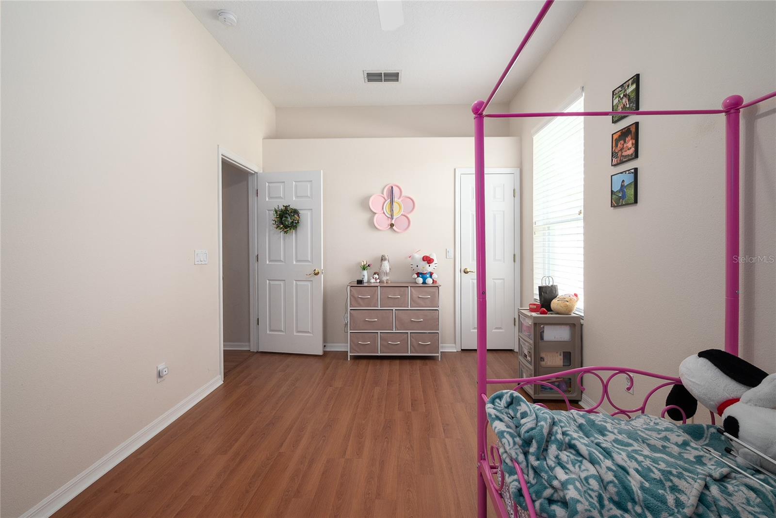 Image 33 of 47 For 12159 Shadowbrook Lane