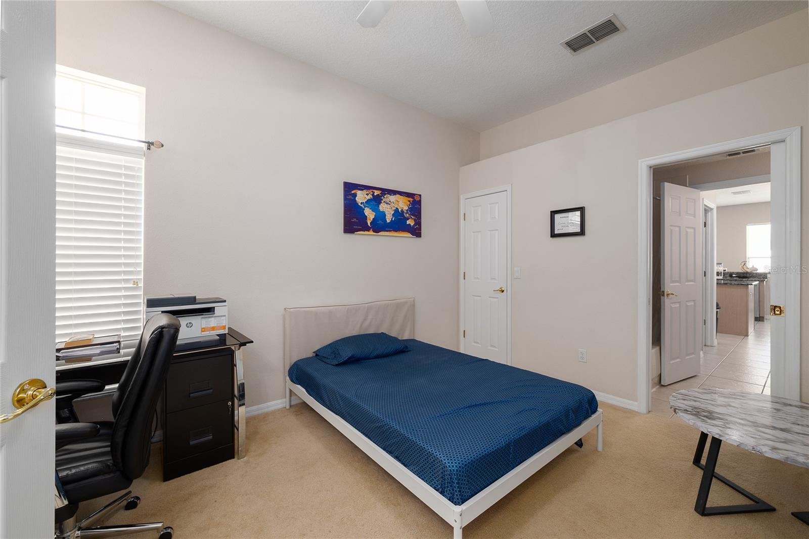 Image 34 of 47 For 12159 Shadowbrook Lane