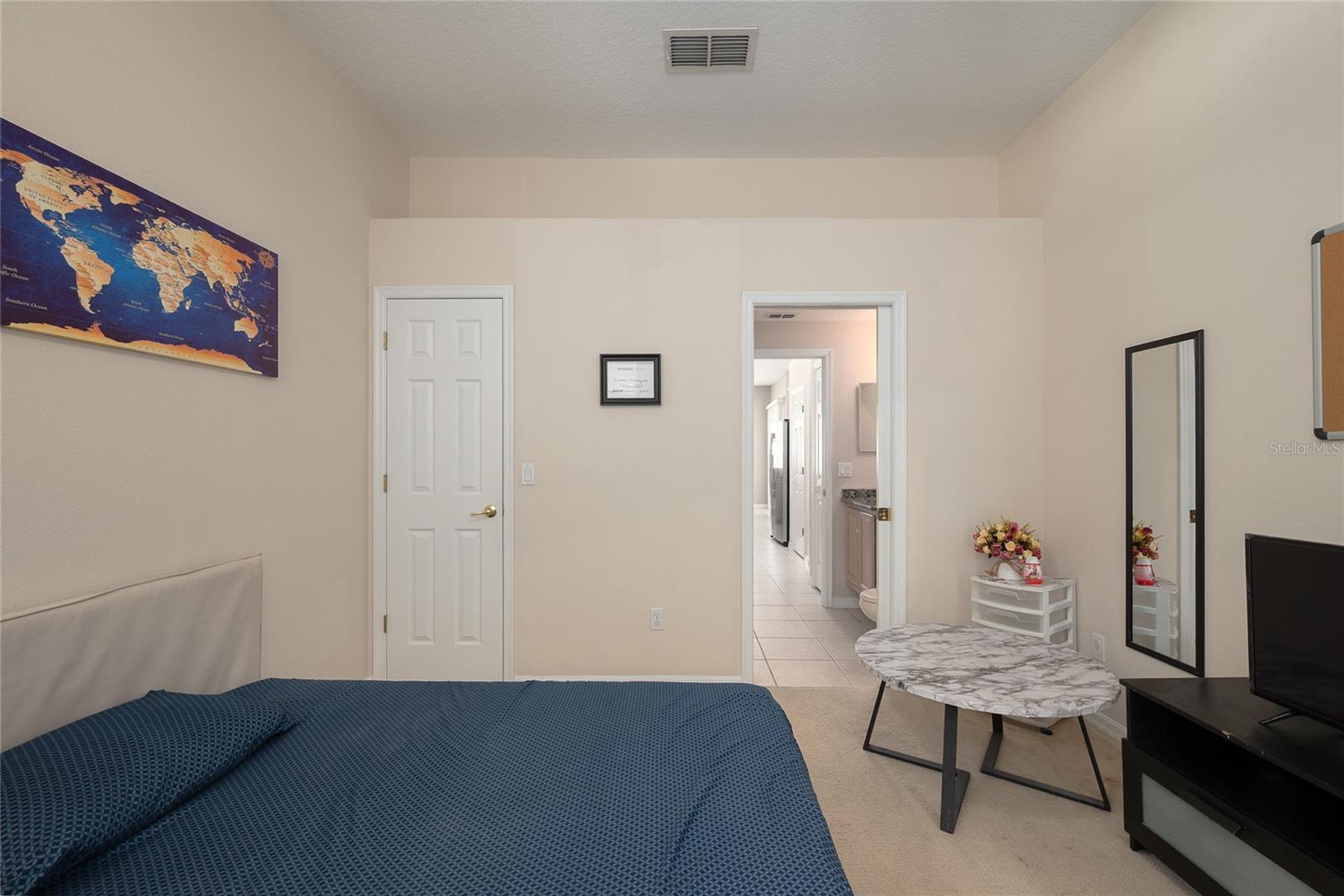 Image 35 of 47 For 12159 Shadowbrook Lane