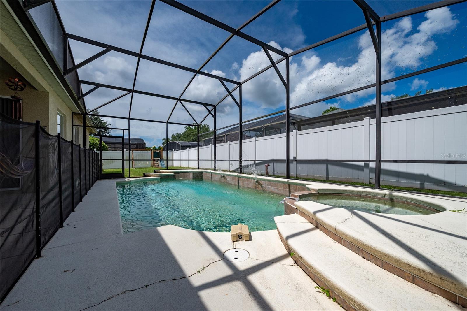 Image 42 of 47 For 12159 Shadowbrook Lane
