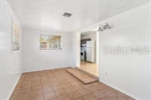 Image 6 of 20 For 1208 Willow Lane