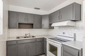 Image 8 of 20 For 1208 Willow Lane