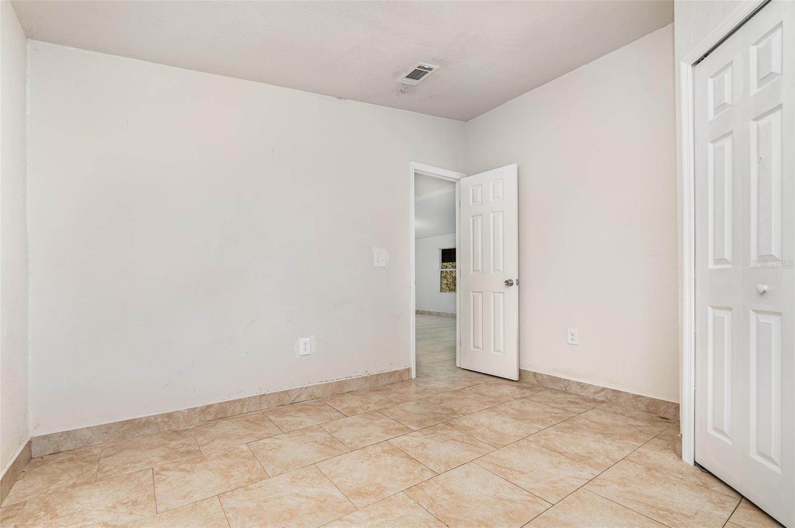 Image 23 of 39 For 39211 Coot Drive
