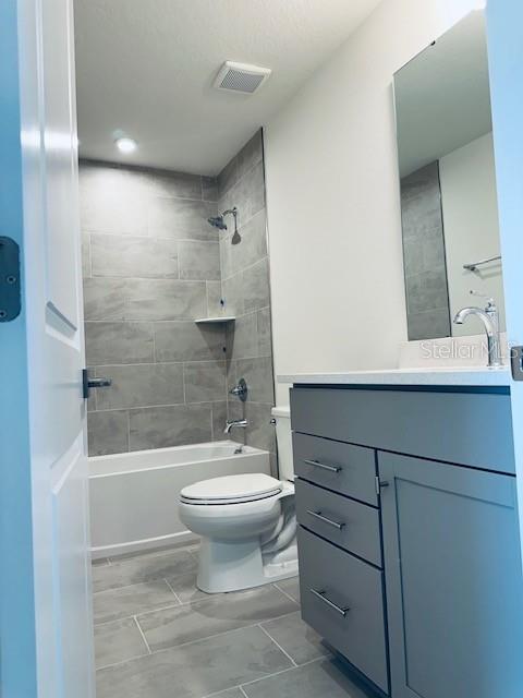 Image 4 of 7 For 6453 Horseshoe Lane Way