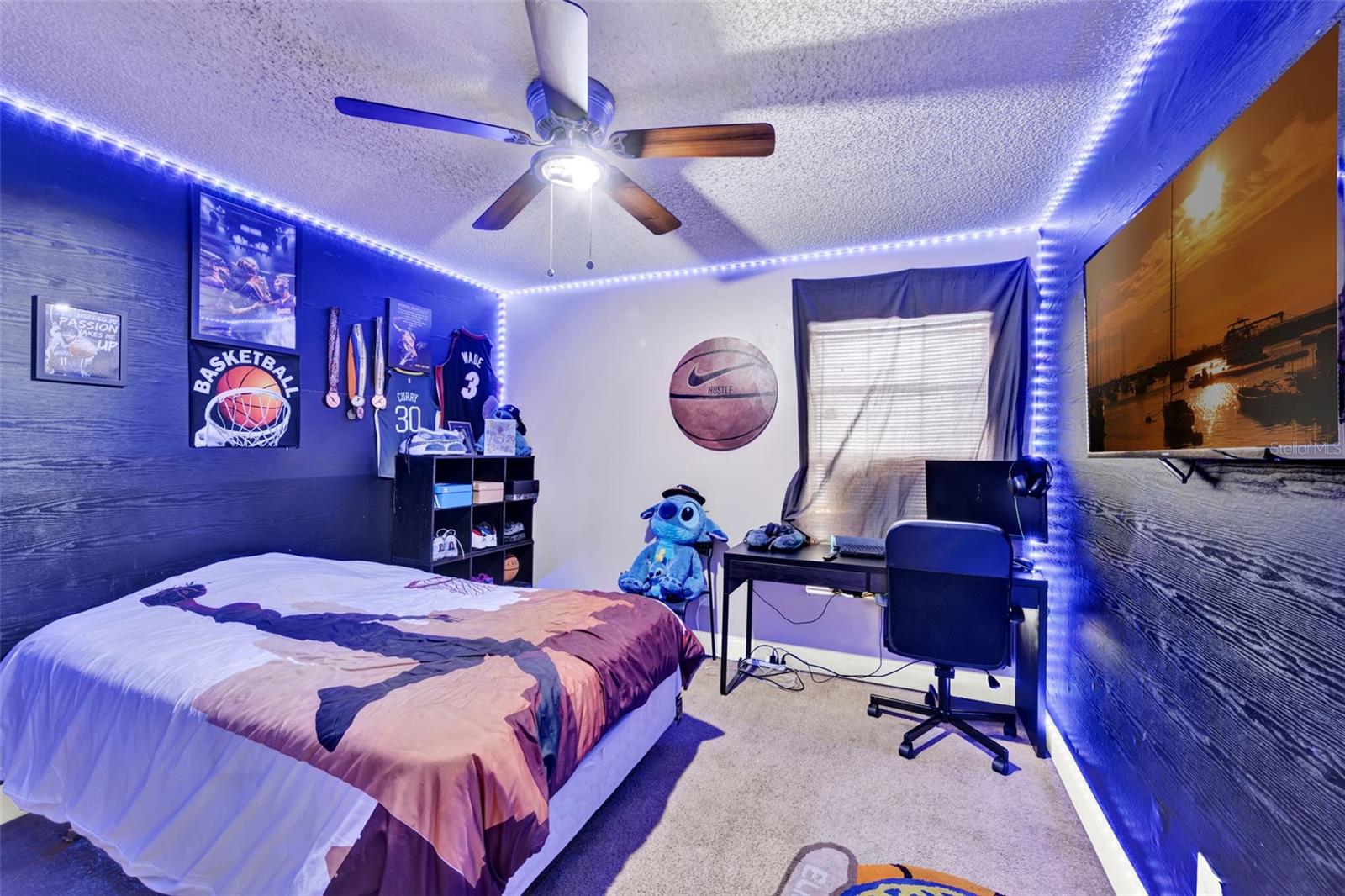 Image 15 of 18 For 6582 Meritmoor Circle