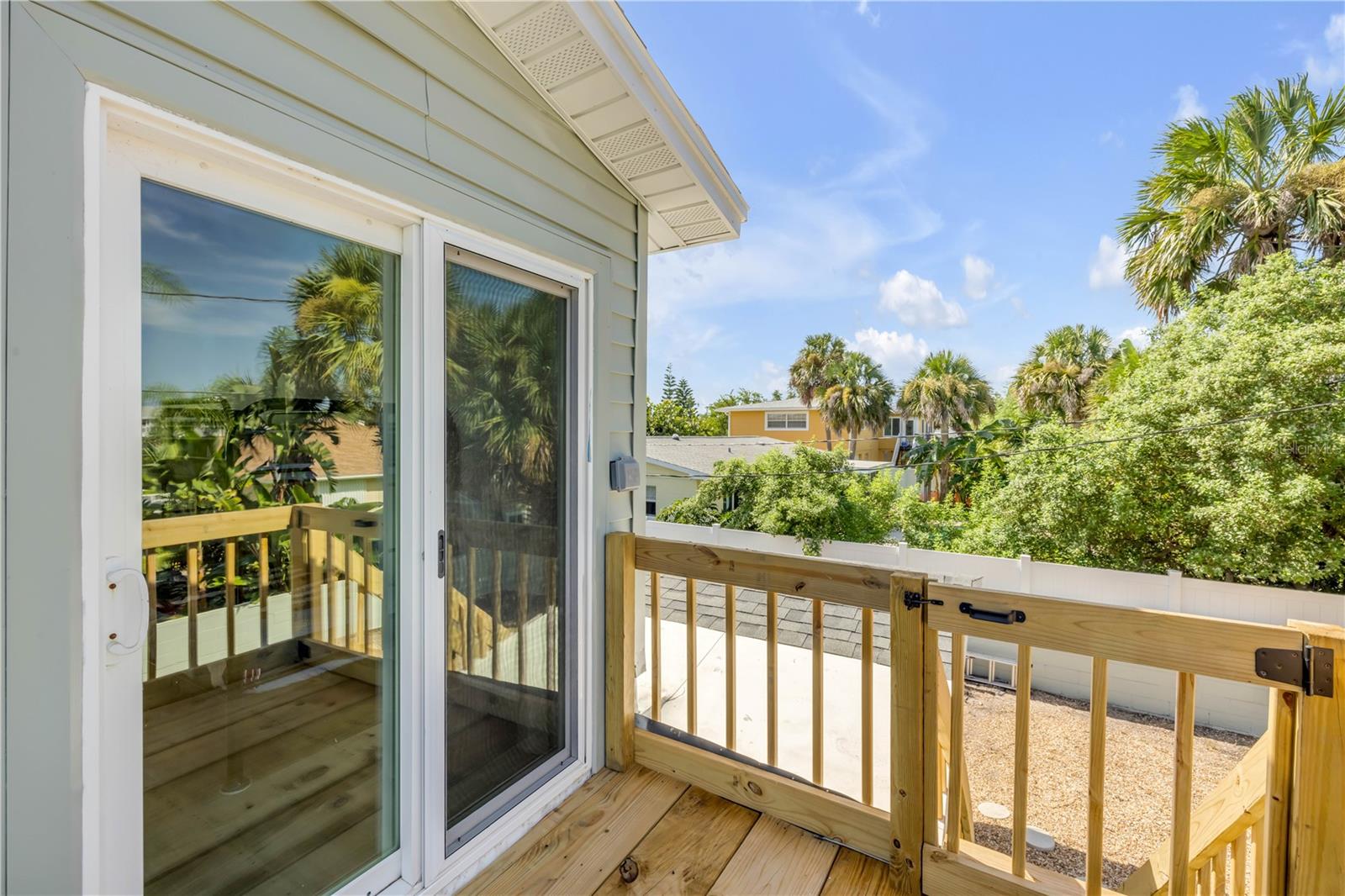 Image 37 of 62 For 4643 Katy Drive