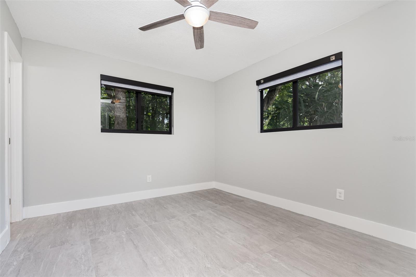 Image 7 of 15 For 539 Keech Street