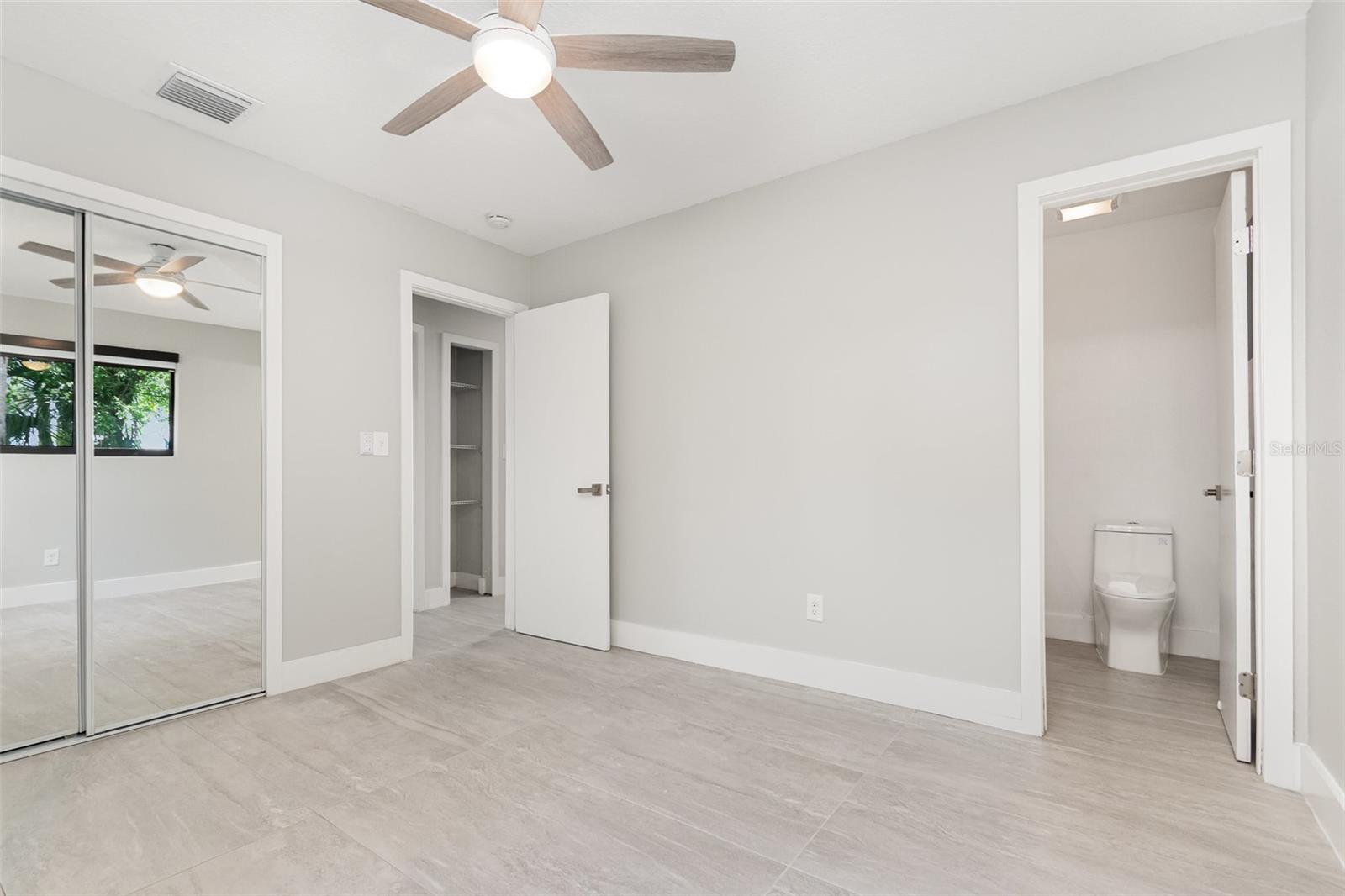 Image 8 of 15 For 539 Keech Street