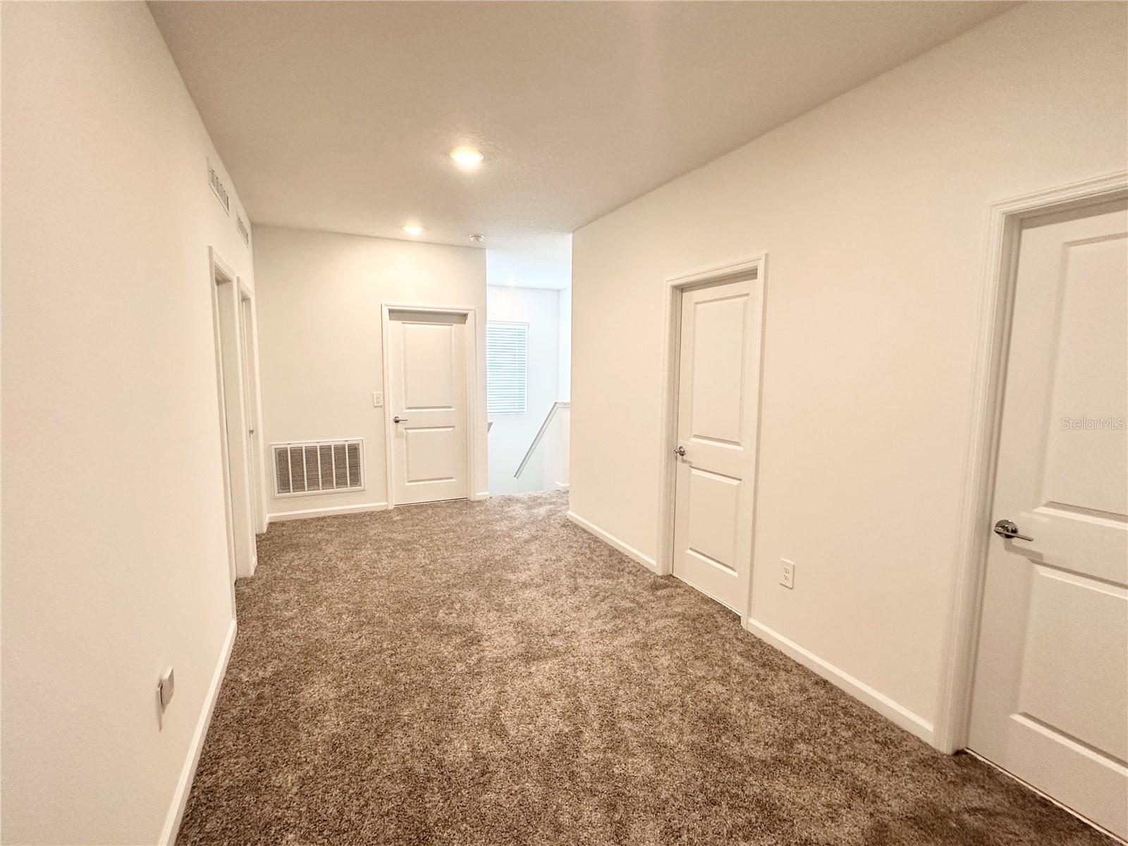 Image 17 of 21 For 4141 Jespersen Street
