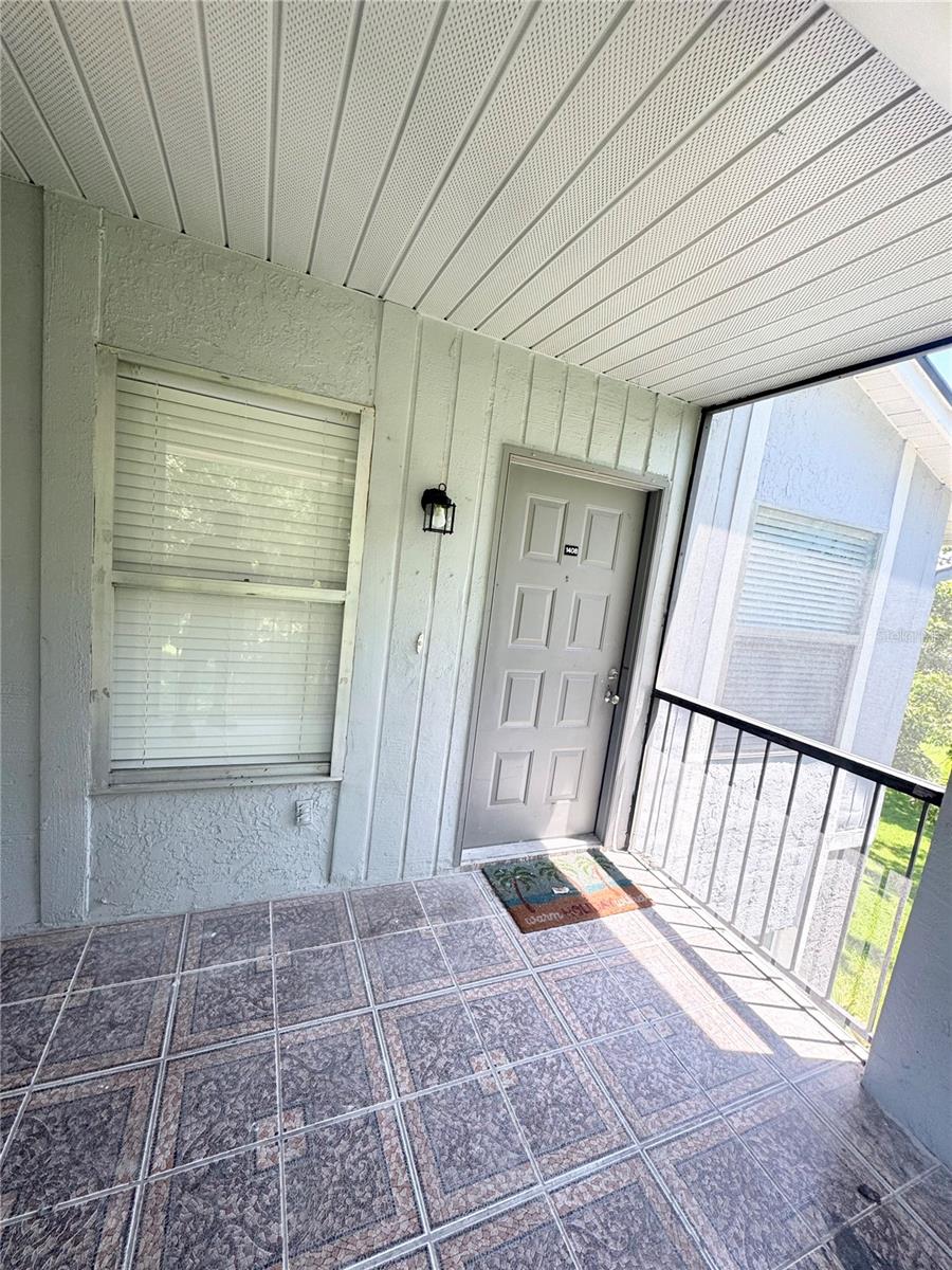 Image 4 of 15 For 4882 Semoran Boulevard 1408