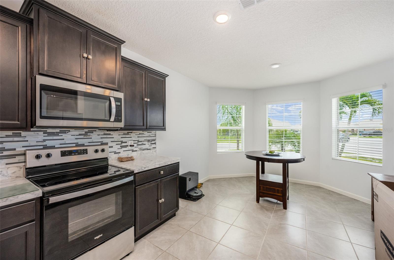 Image 10 of 29 For 3130 Burrowing Owl Drive