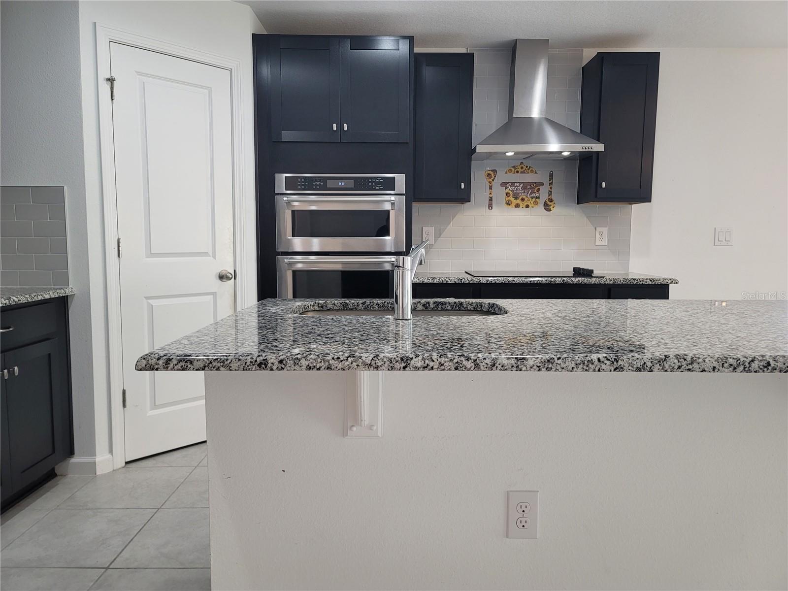 Image 10 of 52 For 3417 Yarian Drive