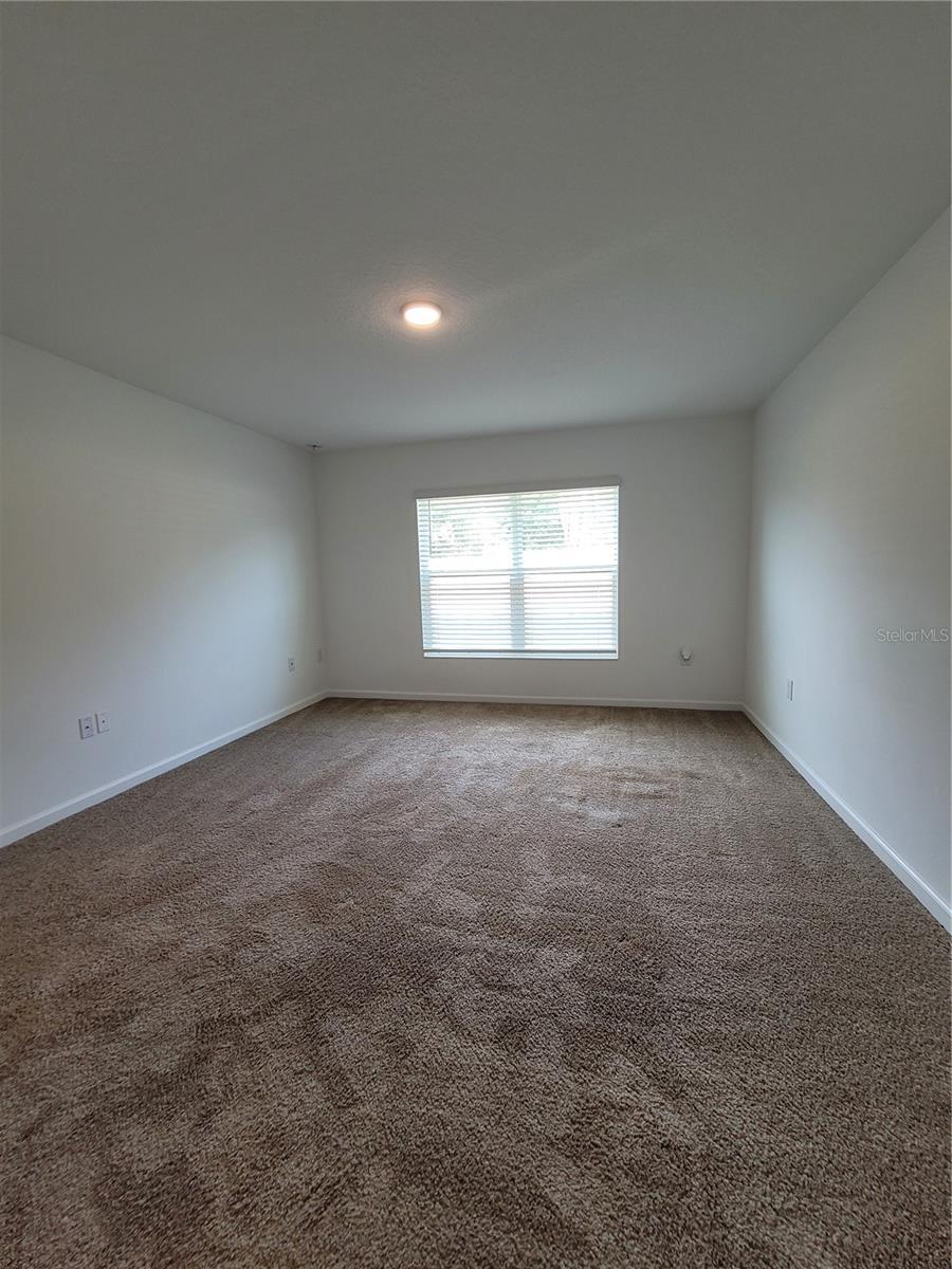 Image 18 of 52 For 3417 Yarian Drive