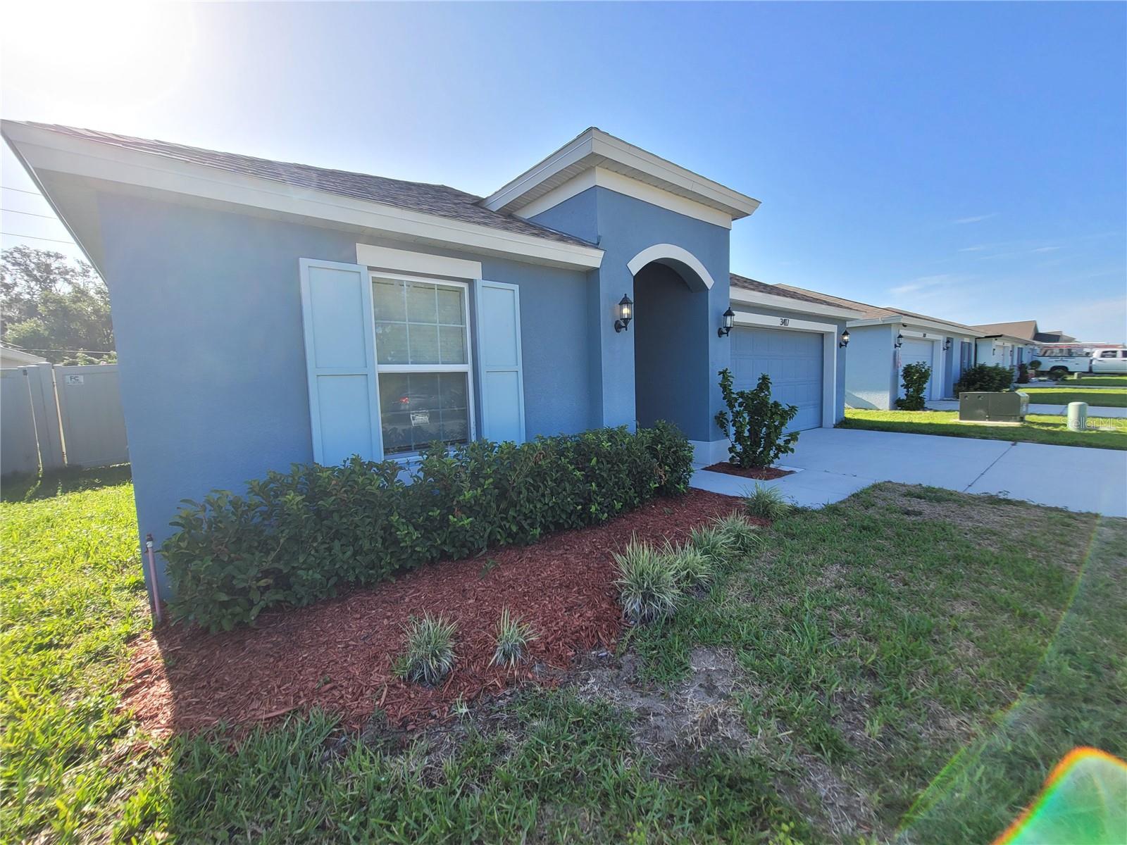 Image 34 of 52 For 3417 Yarian Drive