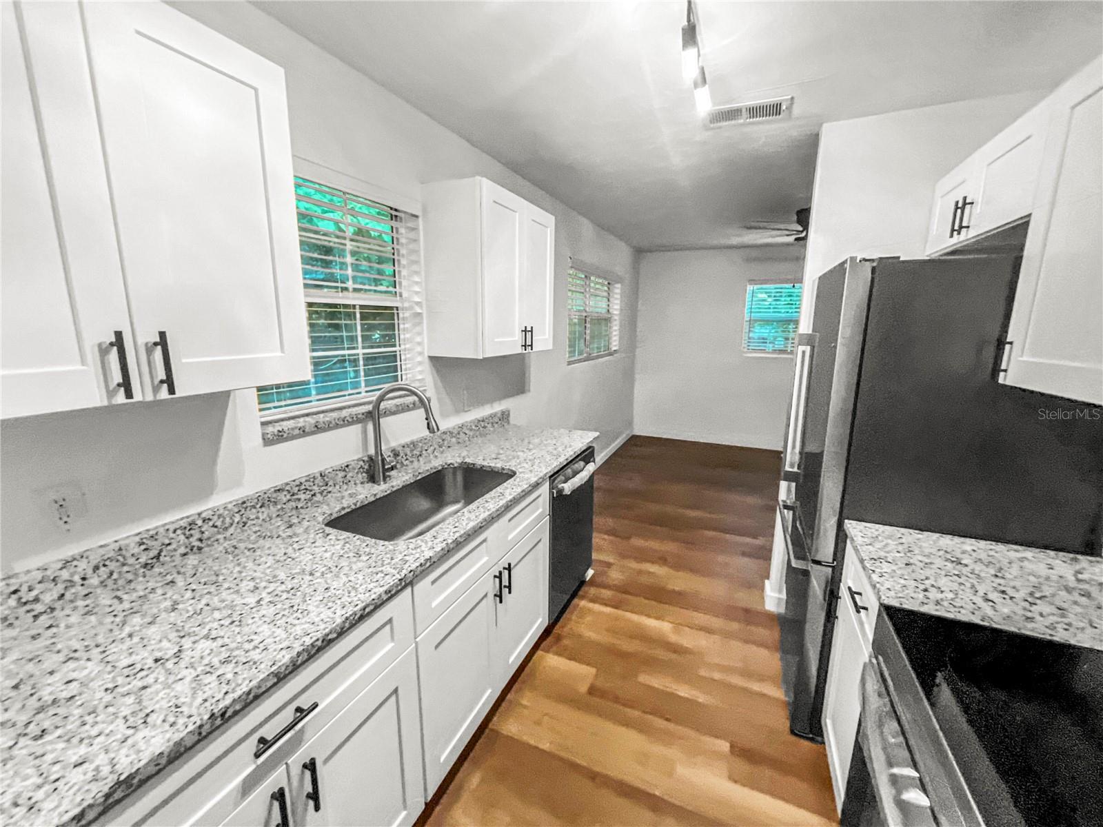 Image 3 of 15 For 5110 69th Street