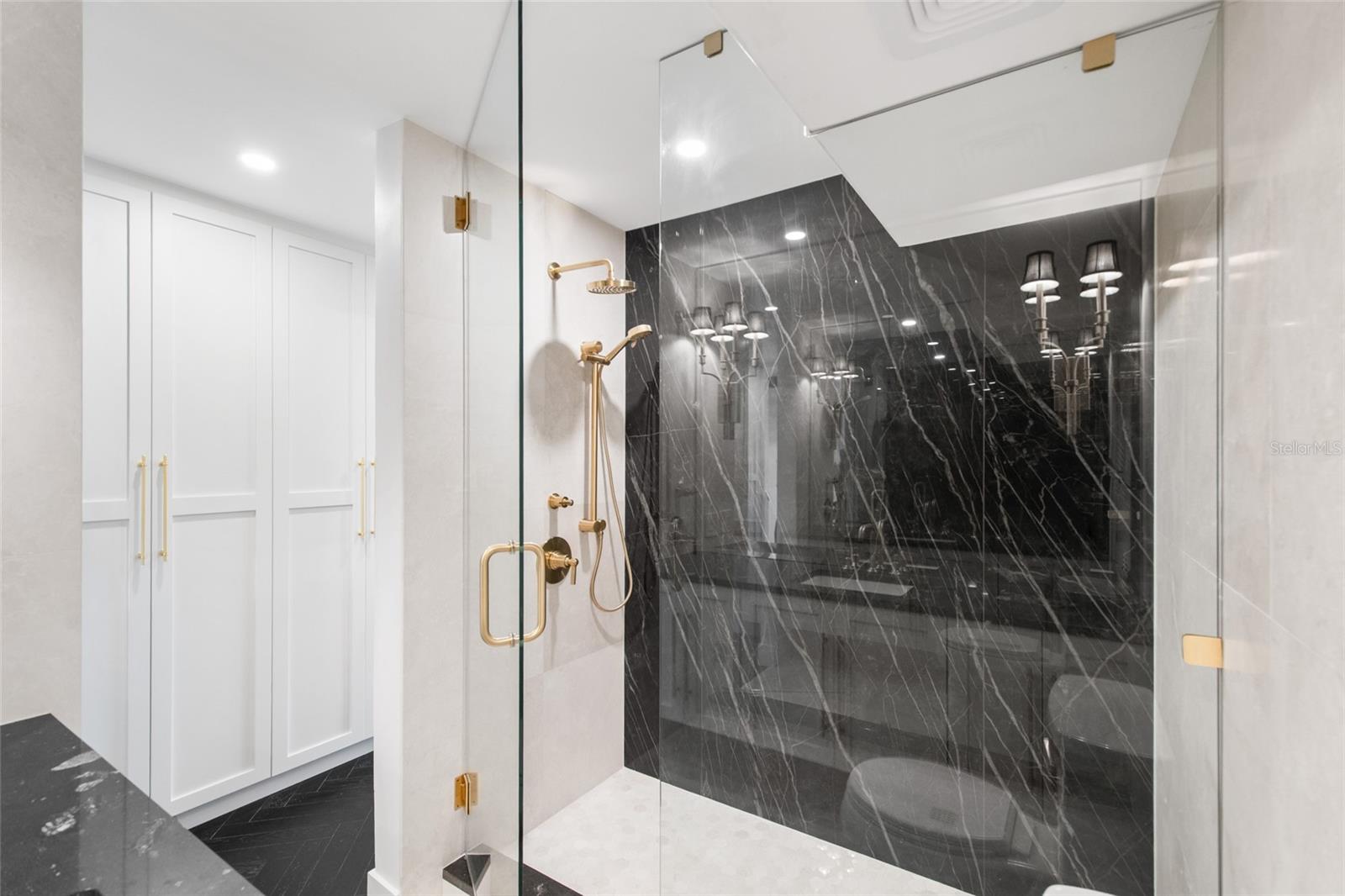 Image 36 of 53 For 100 Interlachen Avenue 404