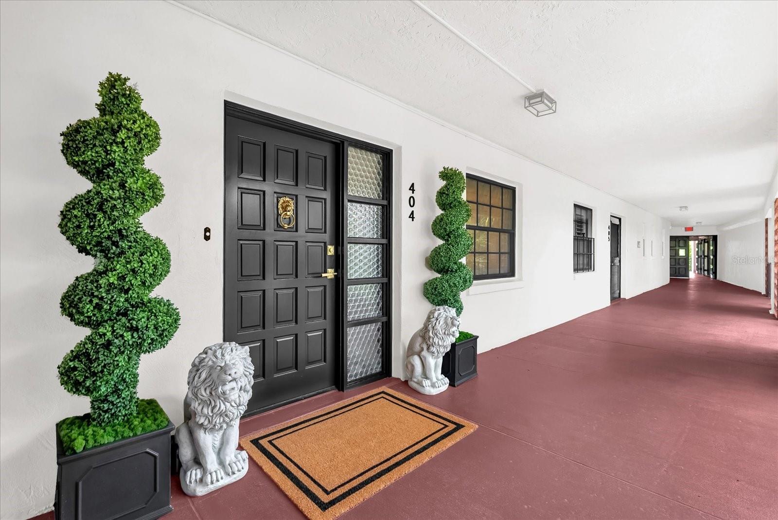 Image 4 of 53 For 100 Interlachen Avenue 404