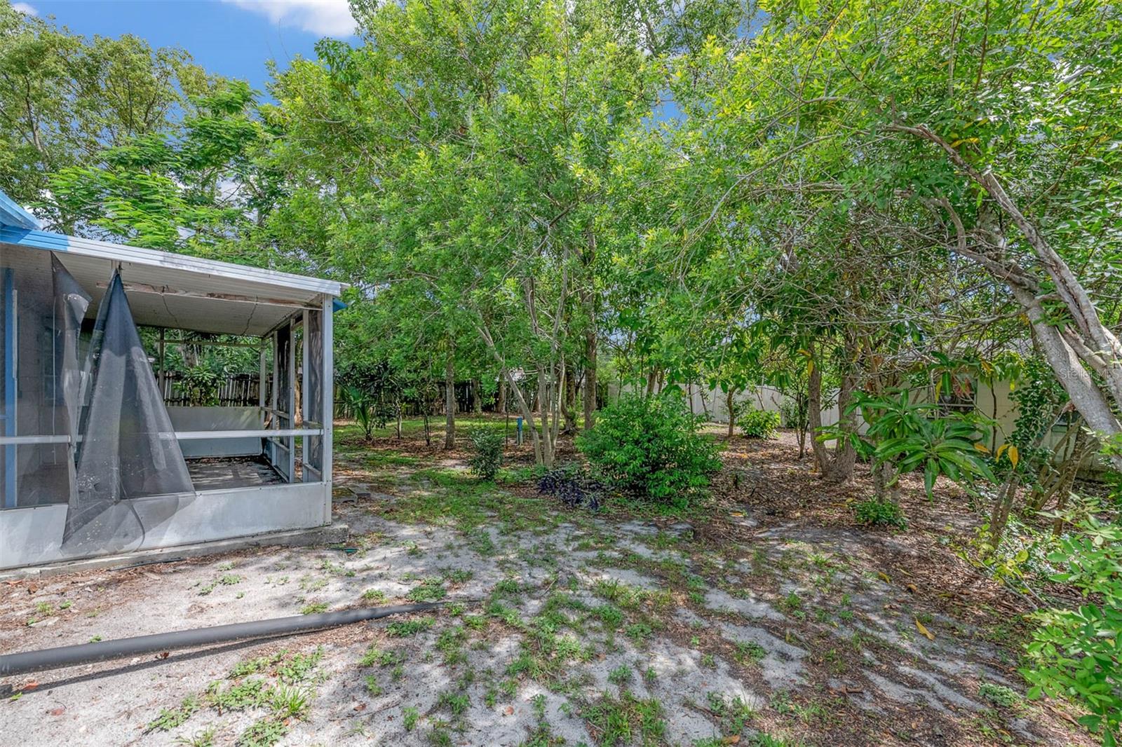 Image 30 of 36 For 881 Kimball Drive