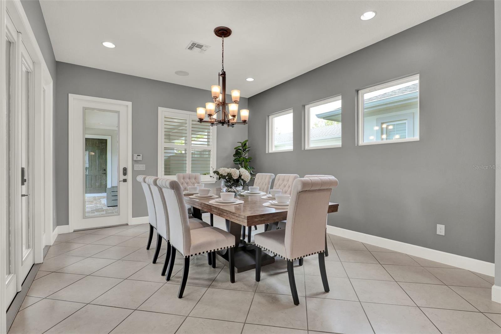 Image 13 of 62 For 14085 Mcfadden Lane
