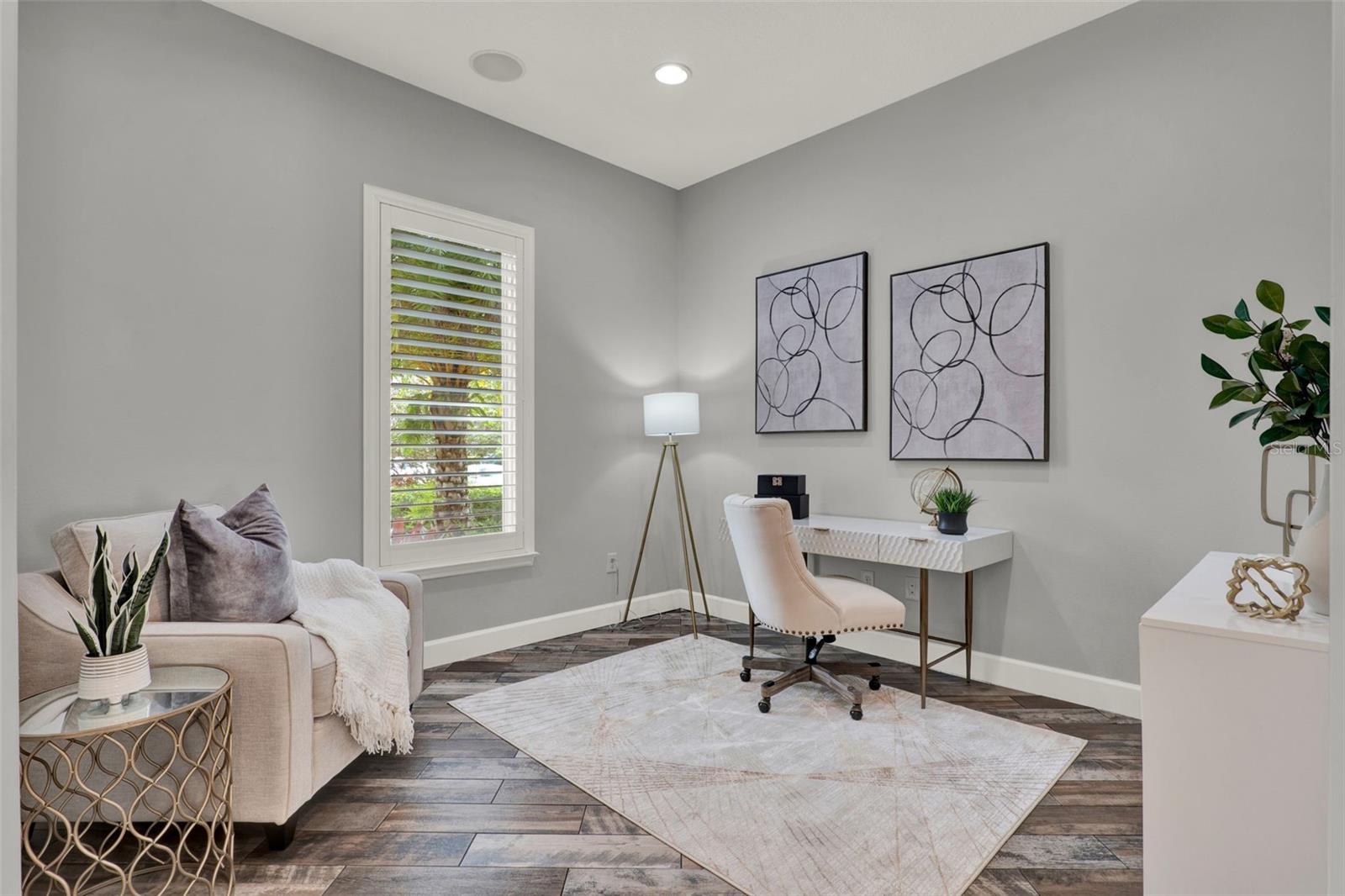 Image 21 of 62 For 14085 Mcfadden Lane