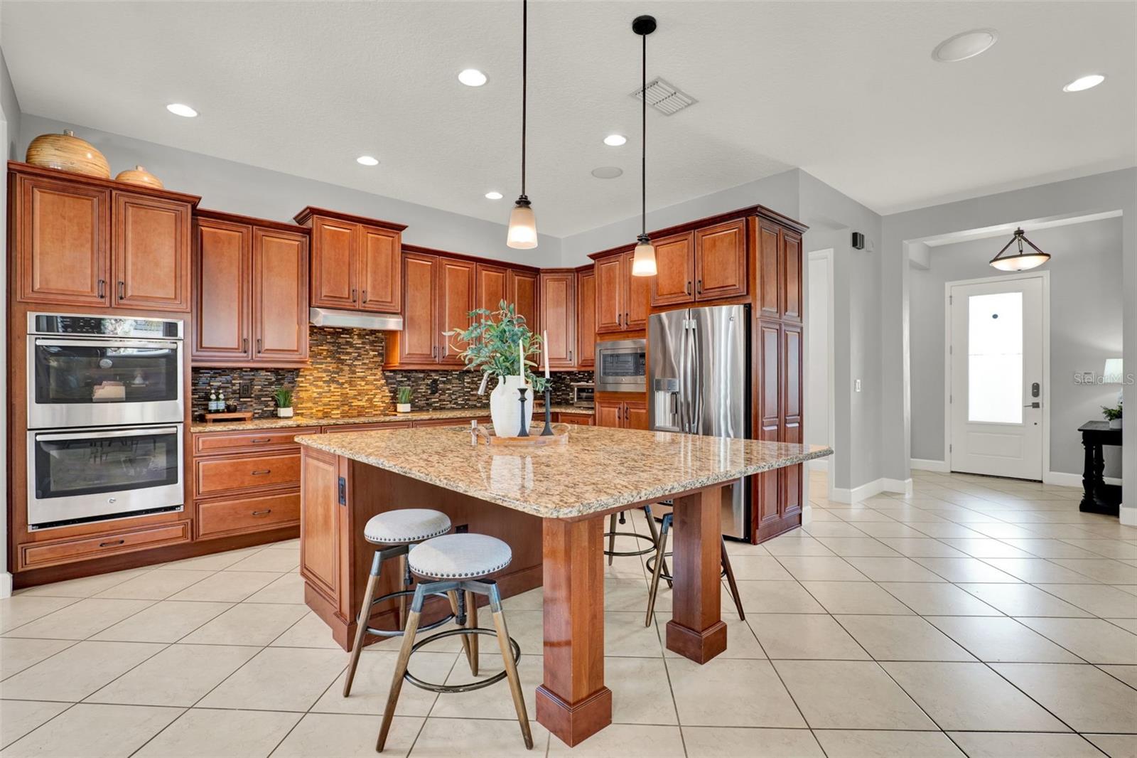 Image 8 of 62 For 14085 Mcfadden Lane