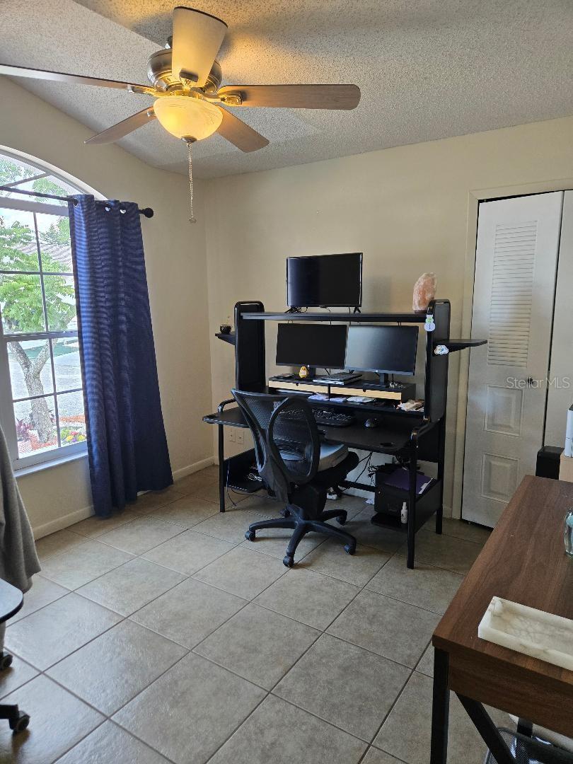 Image 15 of 21 For 4026 Montara Court