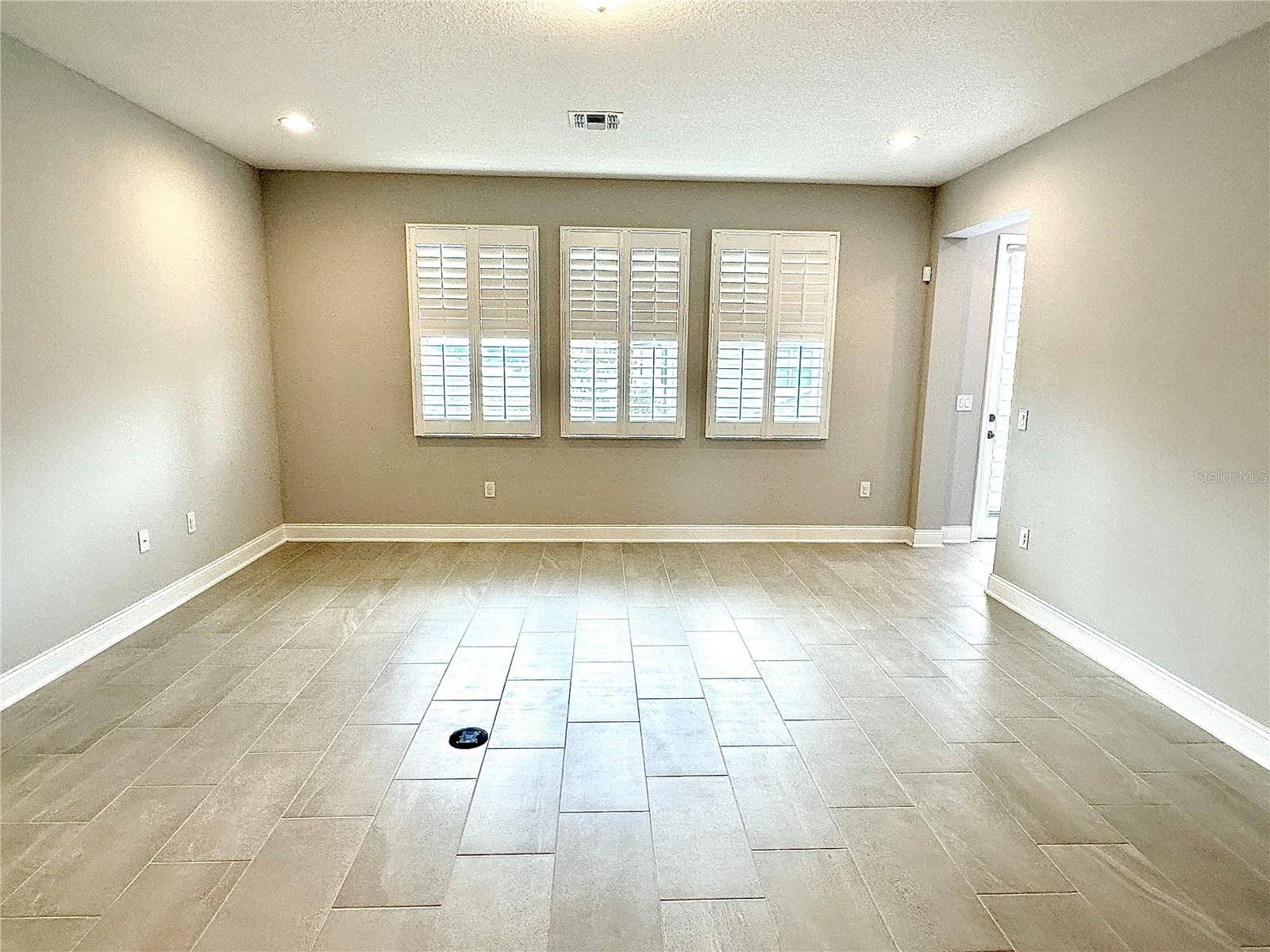 Image 12 of 37 For 13185 Blossom Valley Drive