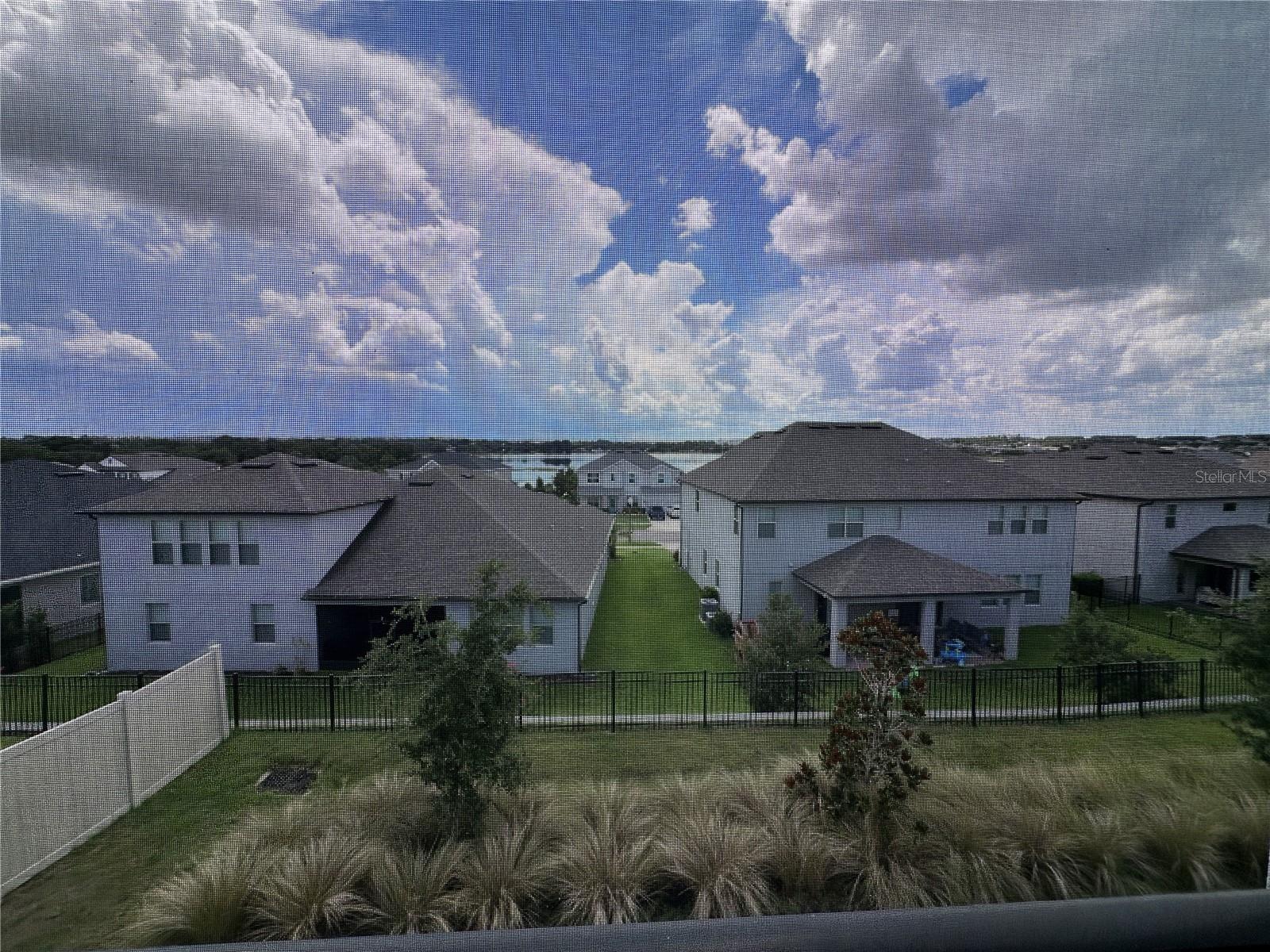 Image 30 of 37 For 13185 Blossom Valley Drive
