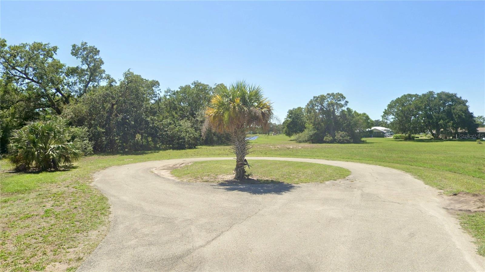 Image 3 of 15 For 7416 Spring Court