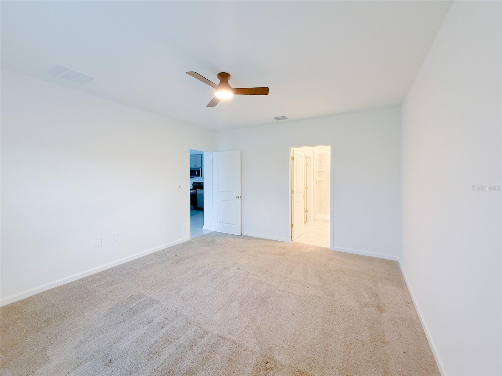 Image 15 of 23 For 4834 Edensbridge Lane
