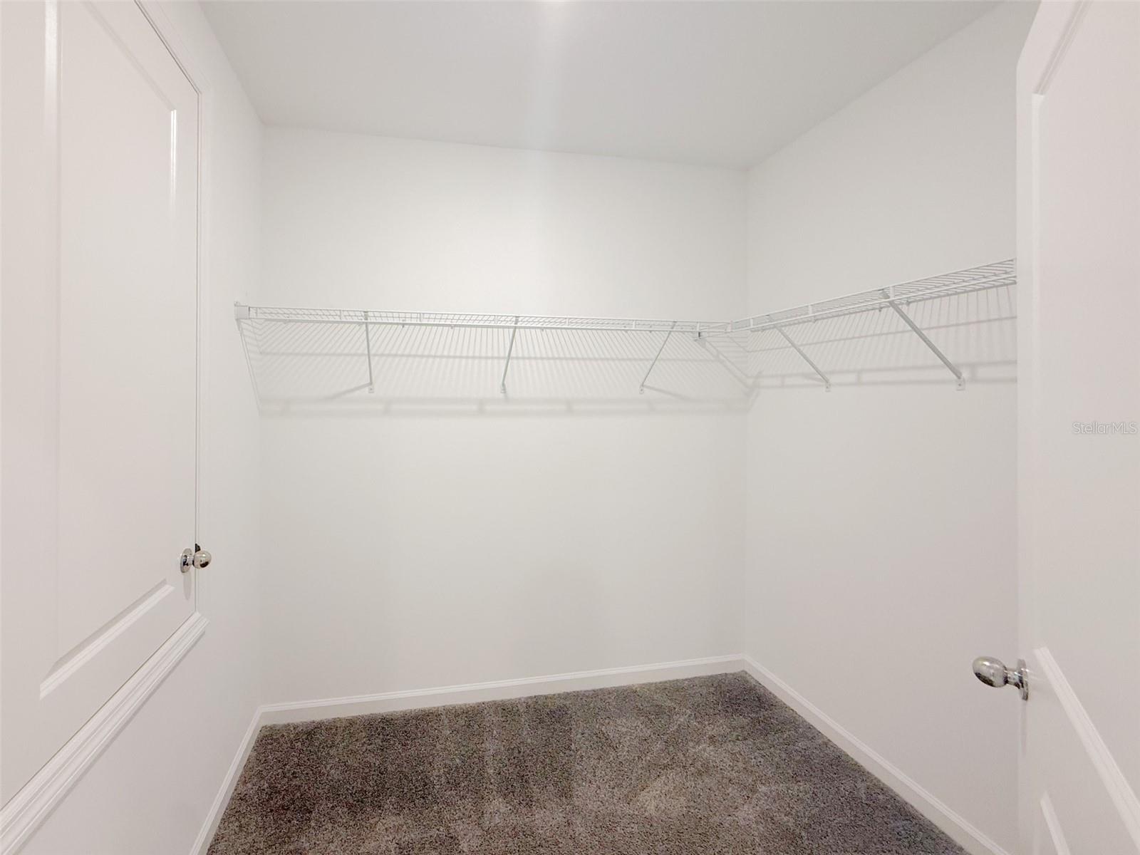 Image 17 of 23 For 4834 Edensbridge Lane