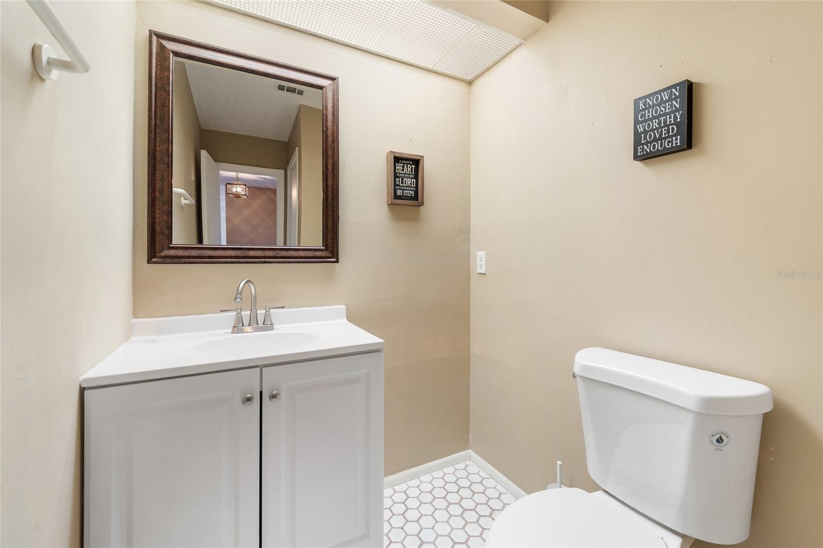Image 9 of 19 For 358 Winchester Court