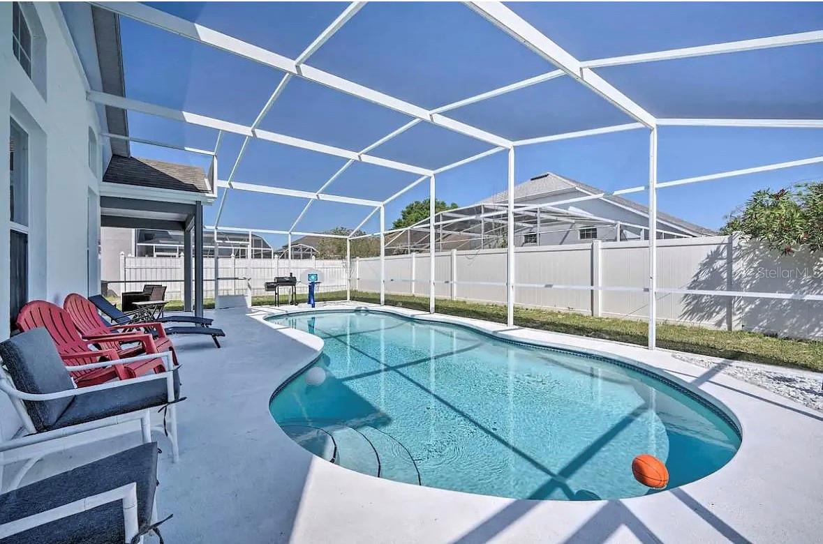 Image 13 of 14 For 8613 Primrose Drive