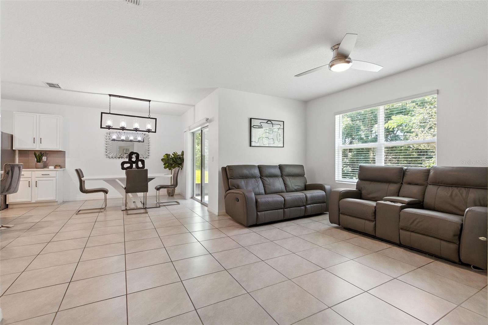 Image 15 of 36 For 3741 Crimson Clover Drive